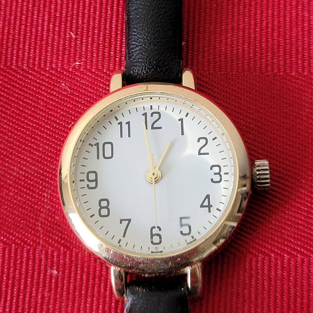 VINTAGE 1980'S, TCK WRIST WATCH!!!